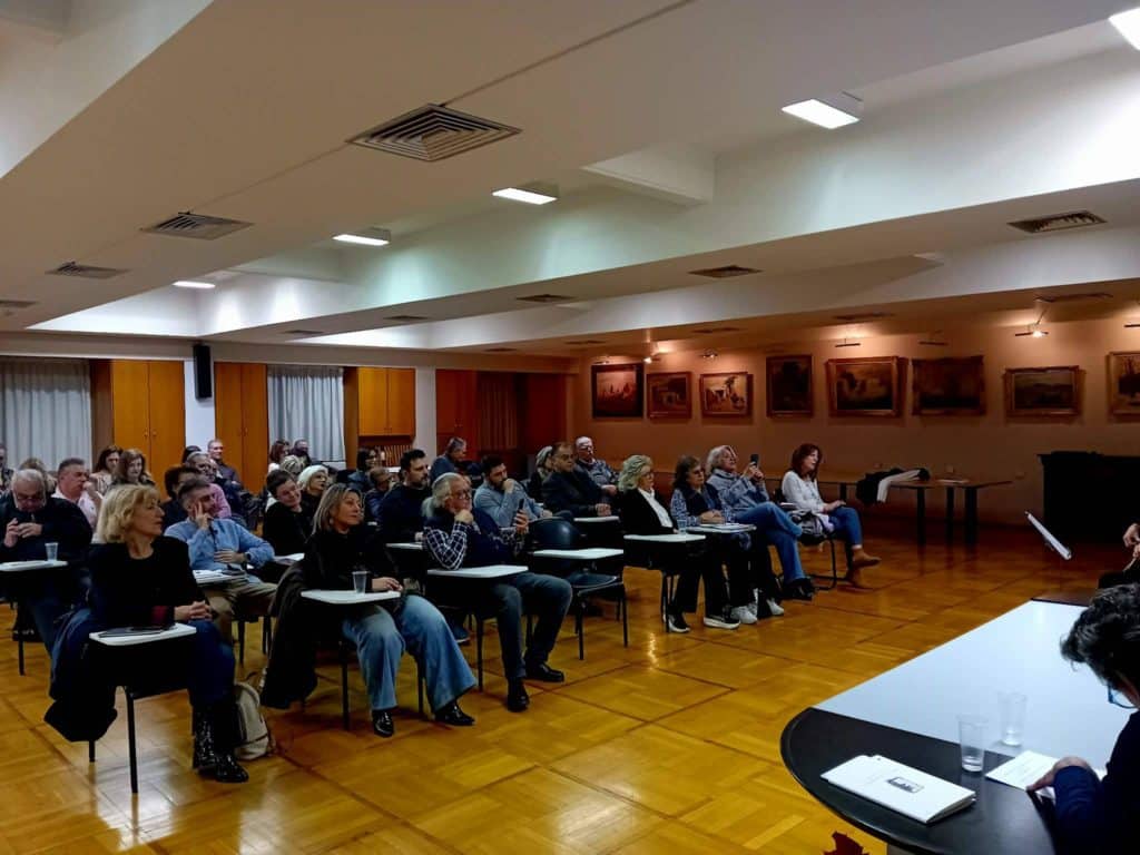 Στην Αθήνα η παρουσίαση της ποιητικής συλλογής «Αφοδράριστη γραφή» της Πηνελόπης Αλιβιζάτου - φωτο