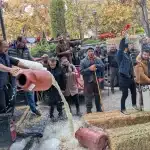 Στα μπλόκα και σήμερα οι αγρότες: Κτηνοτρόφοι πέταξαν γάλα, σιτάρι και σανό – Θα κλείσουν λιμάνια & αεροδρόμια, με συνέπειες προειδοποιεί ο Χρυσοχοΐδης