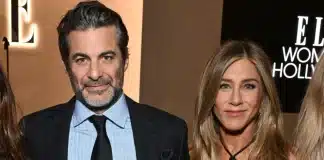 Η Τζένιφερ Άνιστον νιώθει σιγουριά με τον Τζιμ Κέρτις – «Είναι ενθουσιασμένη», ανέφερε πηγή Αρχική