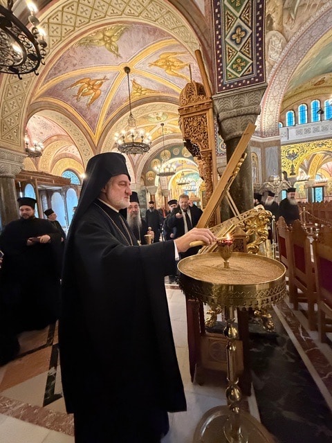 Πάτρα: Προσκύνημα Ελπιδοφόρου στον Άγιο Ανδρέα (Φώτο)