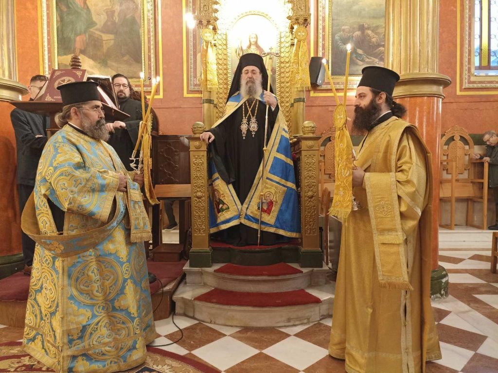 Λαμπρὸς ο εορτασμὸς του Αγίου Νικολάου, στην Πάτρα - φωτο Λαμπρὸς ο εορτασμὸς του Αγίου Νικολάου, στην Πάτρα - φωτο