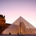 Διαρροή νερού στο Λούβρο «έπνιξε» 400 σπάνια βιβλία στο Τμήμα Αιγυπτιακών Αρχαιοτήτων