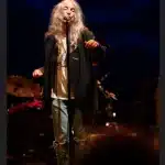 Πάτι Σμιθ: 'Έρχεται τον Μάιο στην Αθήνα για συναυλία