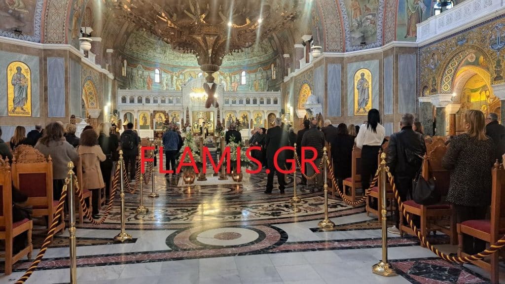 Πάτρα: Συγκίνηση στον "Αγιο Ανδρέα"! Θρήνος στην κηδεία του Δημήτρη Χωρίτου - φωτό
