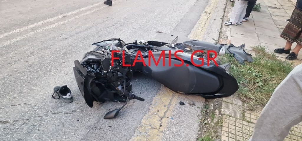 Πάτρα: Σοβαρό τροχαίο στην Παπαφλέσσα! Δύο δίκυκλα! Εκτινάχτηκε ο ένας οδηγός και ήταν στο έδαφος για 15 λεπτά