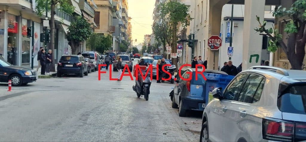 Πάτρα: Σοβαρό τροχαίο στην Παπαφλέσσα! Δύο δίκυκλα! Εκτινάχτηκε ο ένας οδηγός και ήταν στο έδαφος για 15 λεπτά Πάτρα: Σοβαρό τροχαίο στην Παπαφλέσσα! Δύο δίκυκλα! Εκτινάχτηκε ο ένας οδηγός και ήταν στο έδαφος για 15 λεπτά