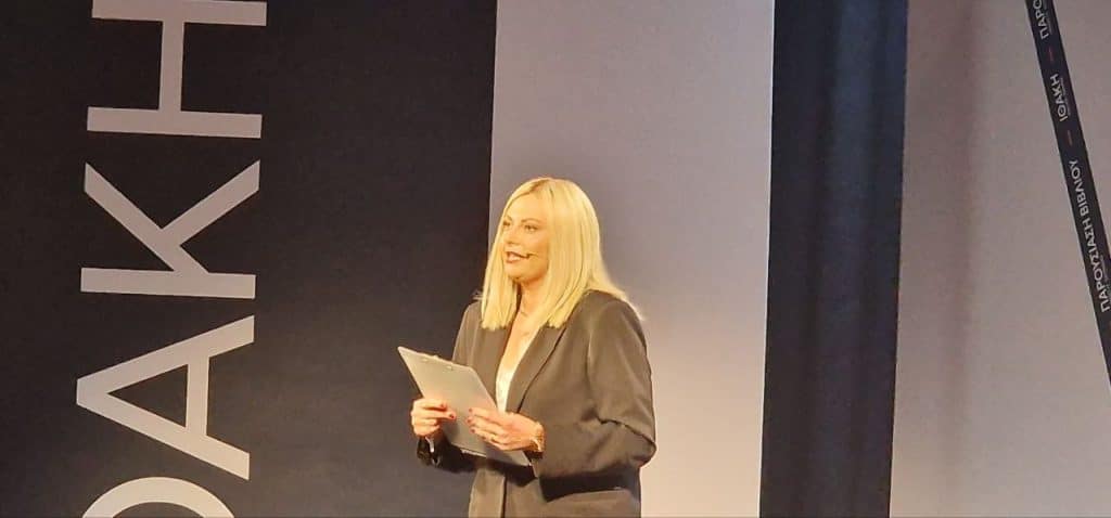 Ποιους είδαμε... στου Τσίπρα στην Πάτρα! Χειροκροτούσαν τον "αρχηγό"! Στα παλιά της λημέρια η Μπέτυ Μπαζιάνα - ΒΙΝΤΕΟ