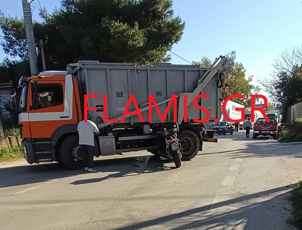 Πάτρα: Μηχανή "καρφώθηκε" σε φορτηγό κοντά στην ΒΙΠΕ - φωτο