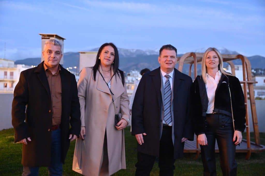 Πάτρα: Η Ομοσπονδία Ενώσεων Συλλόγων Γονέων και Κηδεμόνων Περιφέρειας Δυτικής Ελλάδας έκοψε την πρωτοχρονιάτικη πίτα της - φωτό