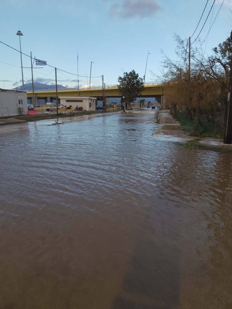 Πάτρα - Δείτε νέες φωτό από την πλημμύρα στην οδό Ποσειδώνος στο Ρίο