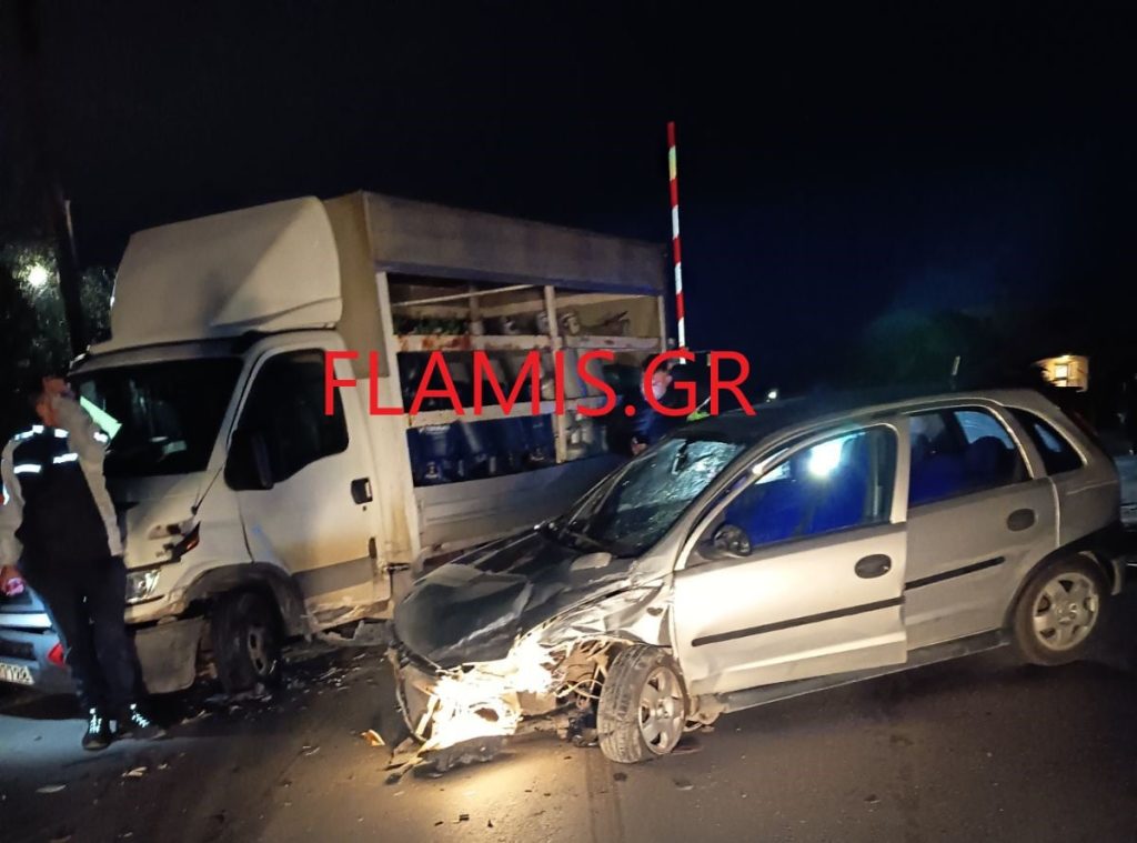 Πάτρα - ΤΩΡΑ: Σφοδρή σύγκρουση στις γραμμές τρένου στα Βραχνέϊκα! Το φορτηγάκι μετέφερε υγραέριο - φωτο