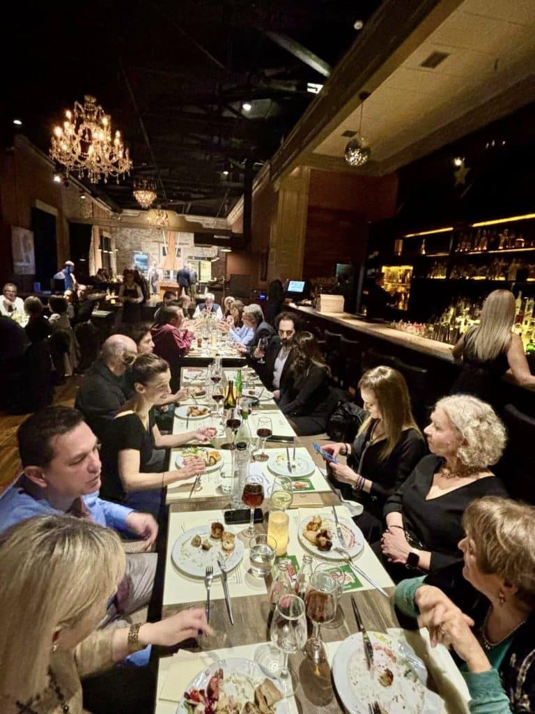 Πάτρα - φωτό: Η πίτα της νοσηλευτικής