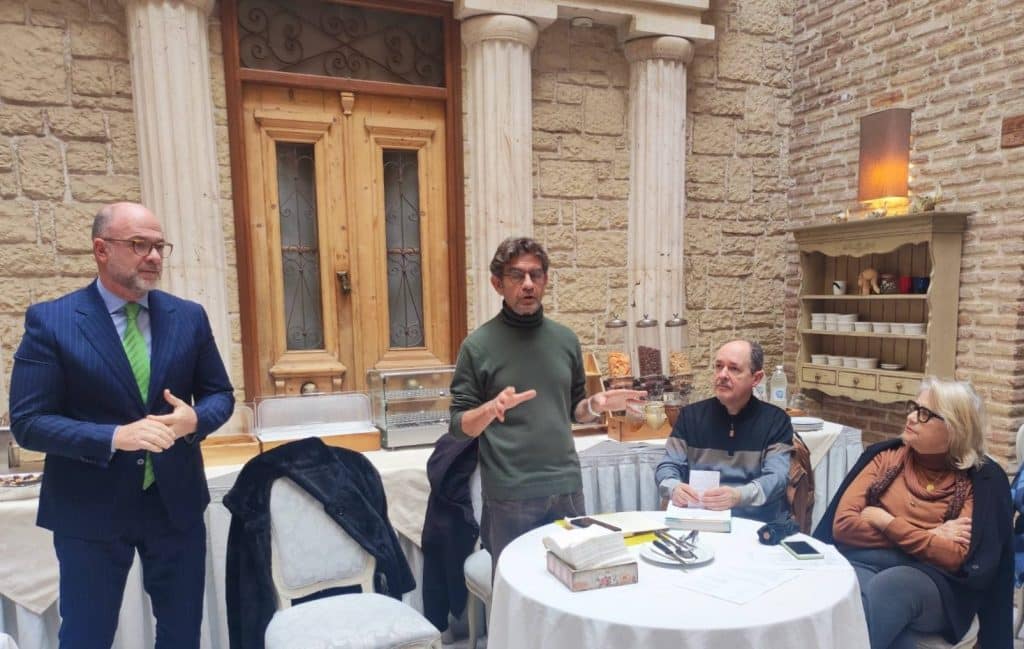 Την Κυριακή 11 Ιανουαρίου η Εταιρεία Αχαϊκών Σπουδών έκοψε την πίτα του νέου χρόνου - φωτο