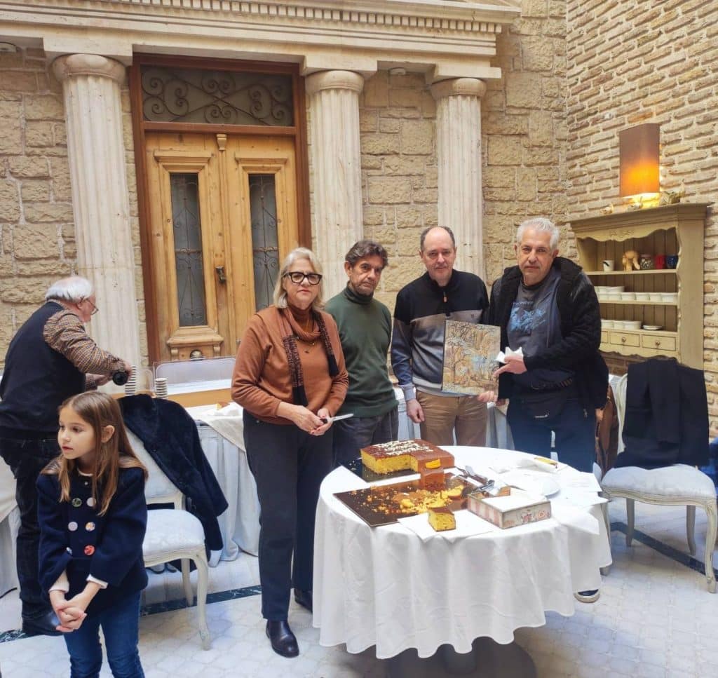 Την Κυριακή 11 Ιανουαρίου η Εταιρεία Αχαϊκών Σπουδών έκοψε την πίτα του νέου χρόνου - φωτο Την Κυριακή 11 Ιανουαρίου η Εταιρεία Αχαϊκών Σπουδών έκοψε την πίτα του νέου χρόνου - φωτο