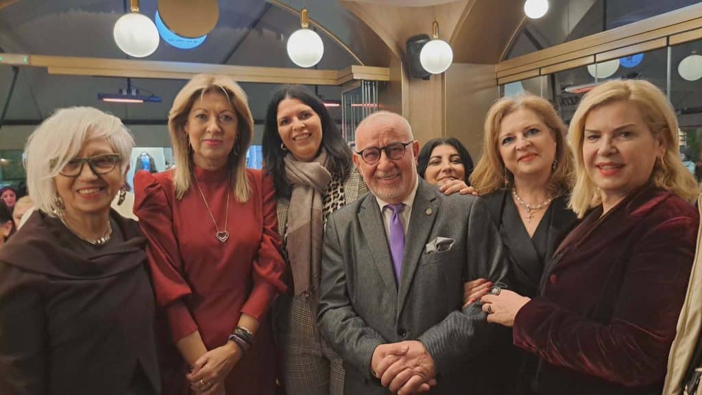 Πάτρα: Κατάμεστο το Elephant για την πίτα του Συλλόγου "με όλους εσάς μπορούμε"! Δείτε φωτό