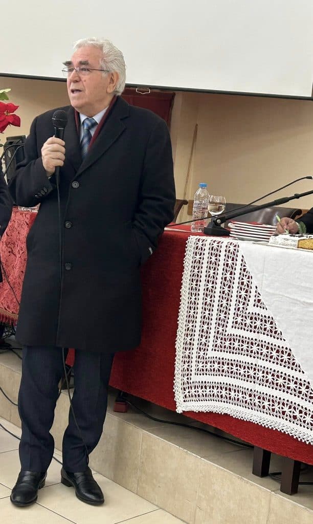 Πάτρα: Η Γεωργία Ντάτσικα στην πίτα των Ηπειρωτών - φωτο Πάτρα: Η Γεωργία Ντάτσικα στην πίτα των Ηπειρωτών - φωτο