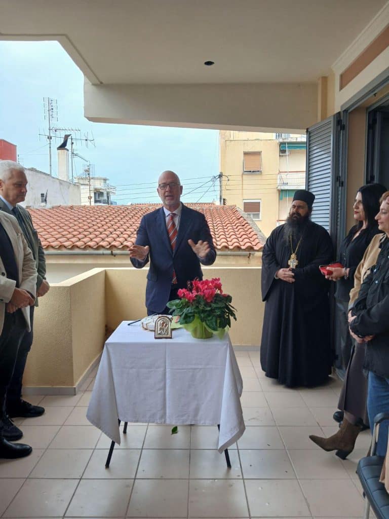 Πάτρα: η κοπή της πρωτοχρονιάτικης βασιλόπιτας στη Γενική Διεύθυνση Δημόσιας Υγείας και Κοινωνικής Μέριμνας