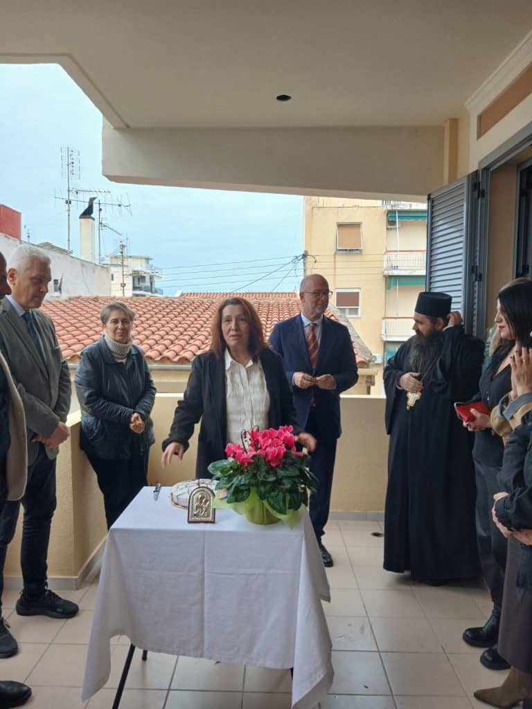 Πάτρα: η κοπή της πρωτοχρονιάτικης βασιλόπιτας στη Γενική Διεύθυνση Δημόσιας Υγείας και Κοινωνικής Μέριμνας