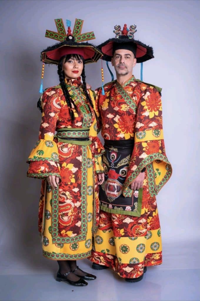 Αλλη μία υπέροχη στολή στο καρναβάλι της Πάτρας