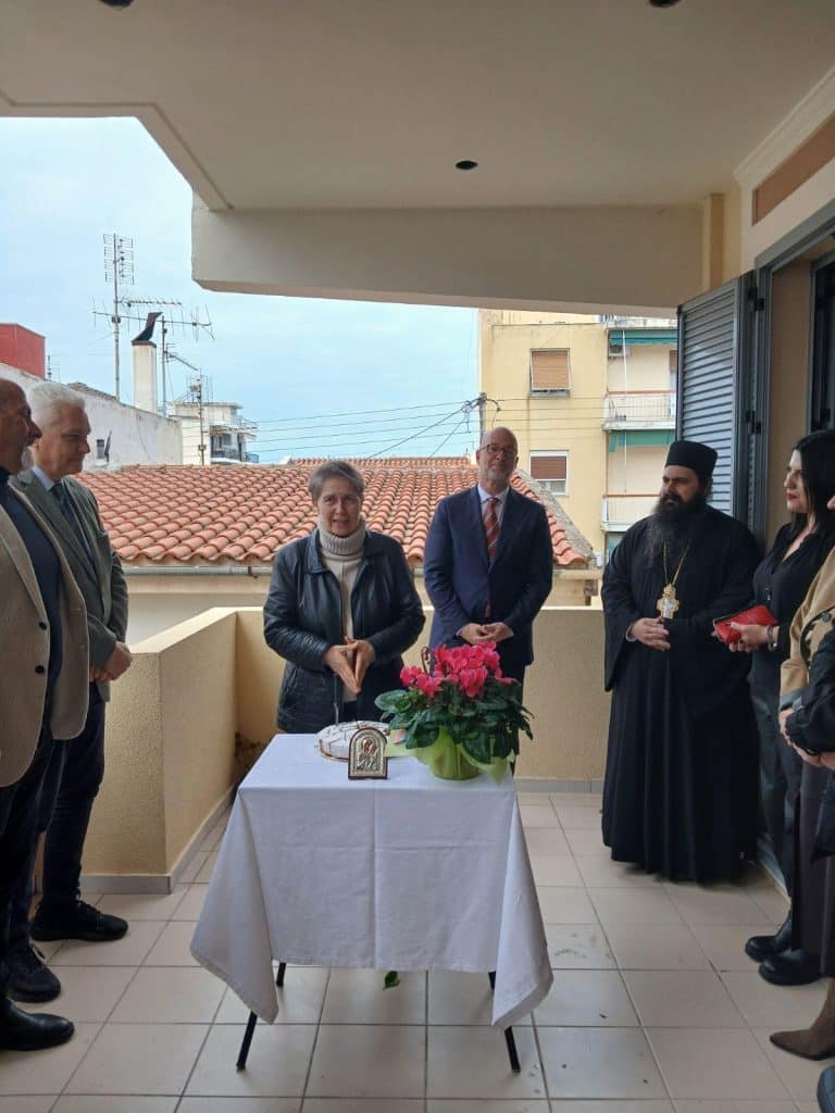 Πάτρα: η κοπή της πρωτοχρονιάτικης βασιλόπιτας στη Γενική Διεύθυνση Δημόσιας Υγείας και Κοινωνικής Μέριμνας