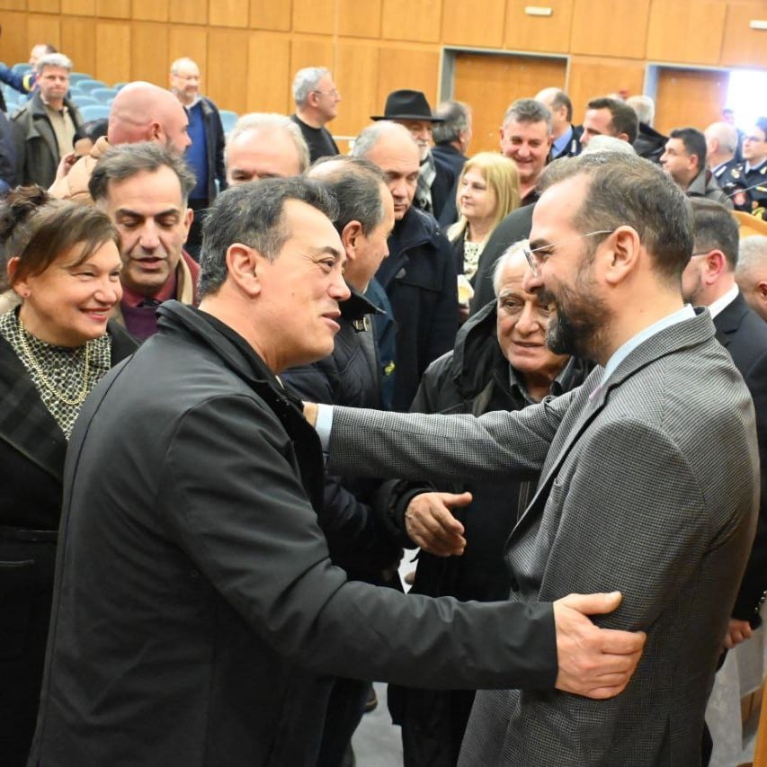 Ο Νεκτάριος Φαρμάκης στην πίτα της Π.Ε. Ηλείας - φωτο