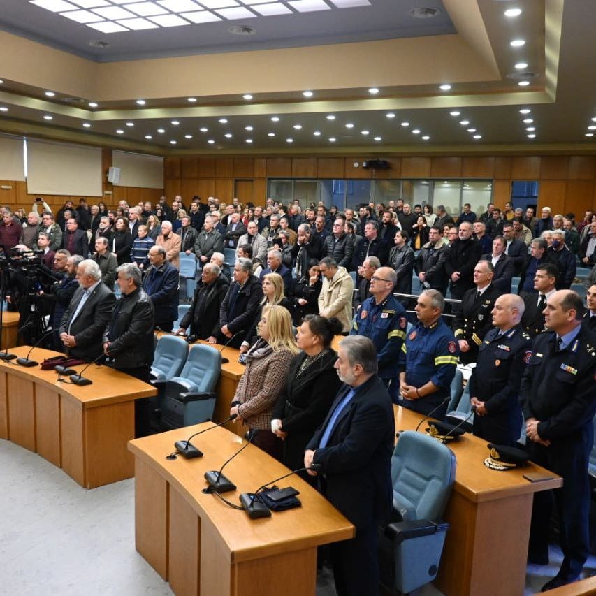 Ο Νεκτάριος Φαρμάκης στην πίτα της Π.Ε. Ηλείας - φωτο