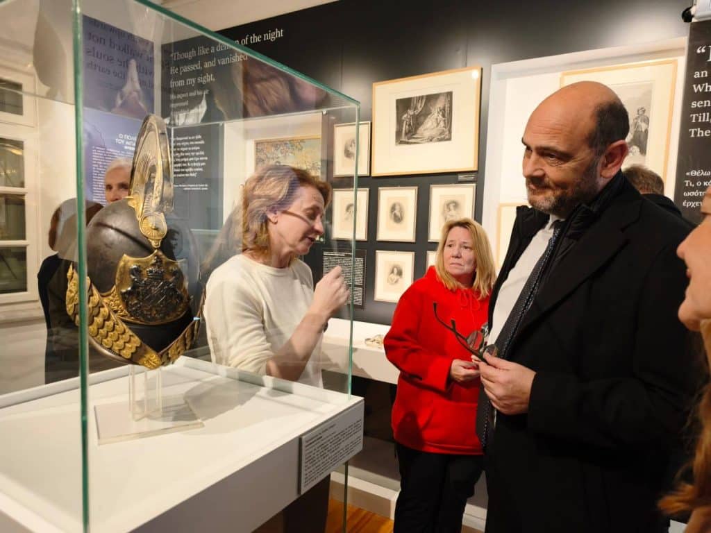 Ο Ιάσων Φωτήλας εγκαινίασε έκθεση στο Μεσολόγγι - φωτο