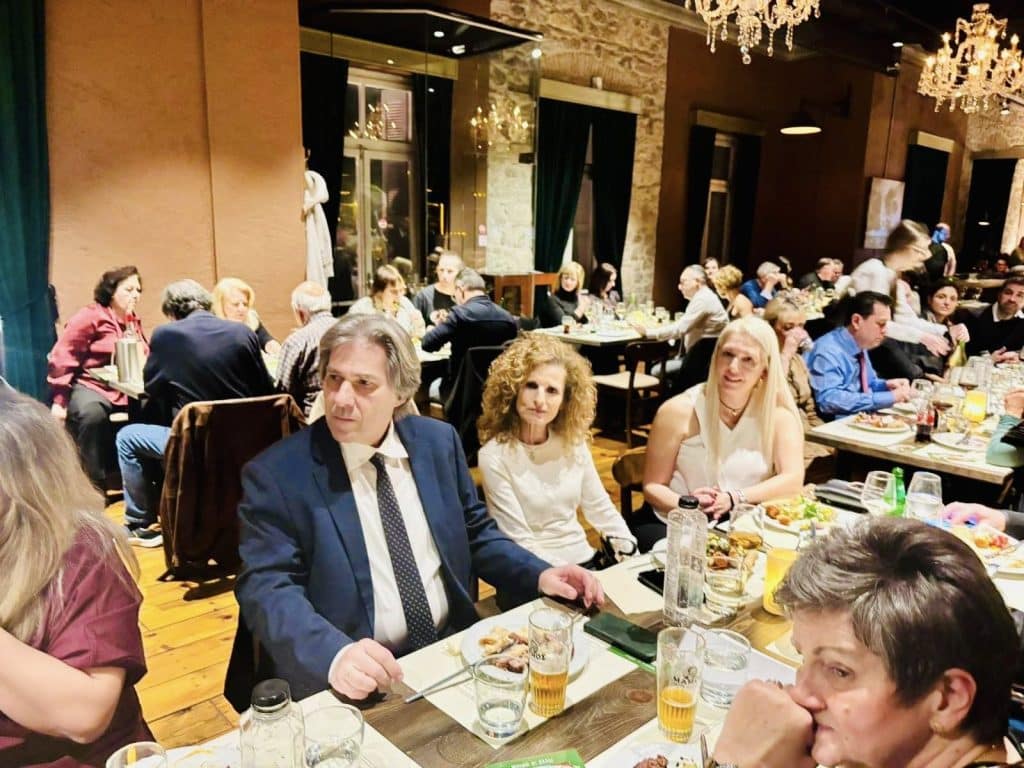 Πάτρα - φωτό: Η πίτα της νοσηλευτικής