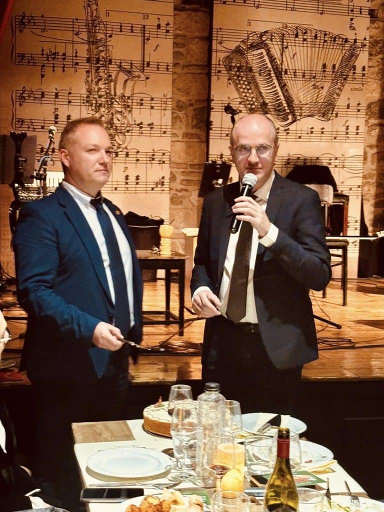 Πάτρα - φωτό: Η πίτα της νοσηλευτικής