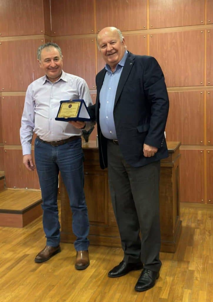 Πάτρα: Βραβεύθηκε ο Χρήστος Σουγλέρης