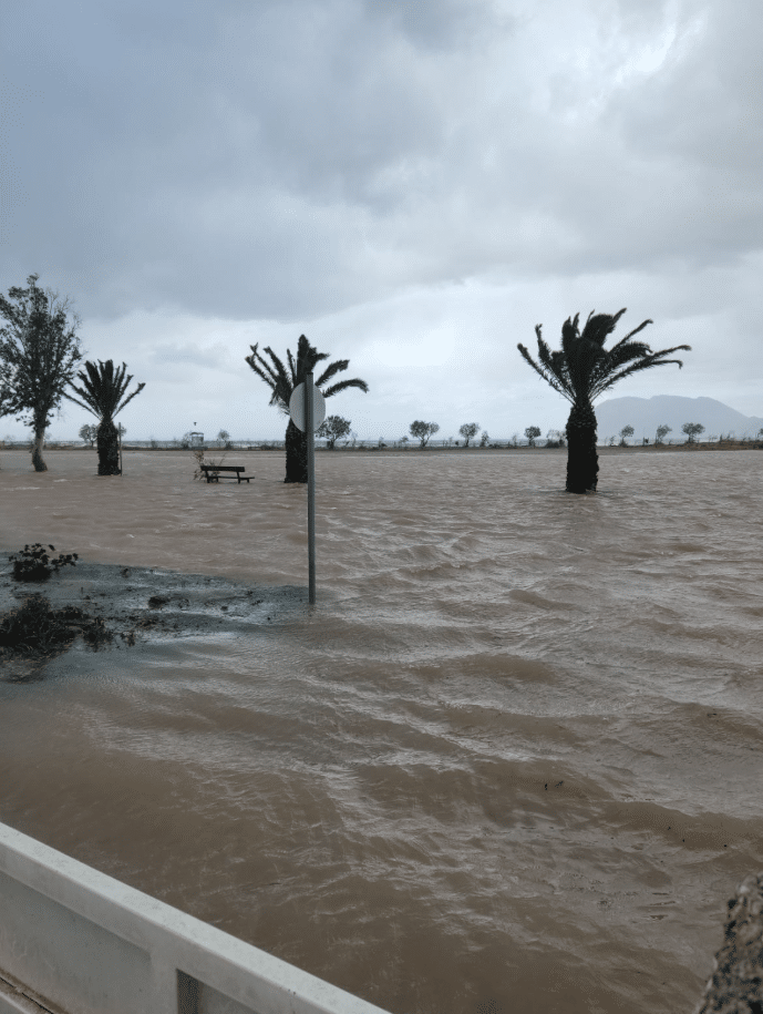 Πάτρα - Δείτε νέες φωτό από την πλημμύρα στην οδό Ποσειδώνος στο Ρίο