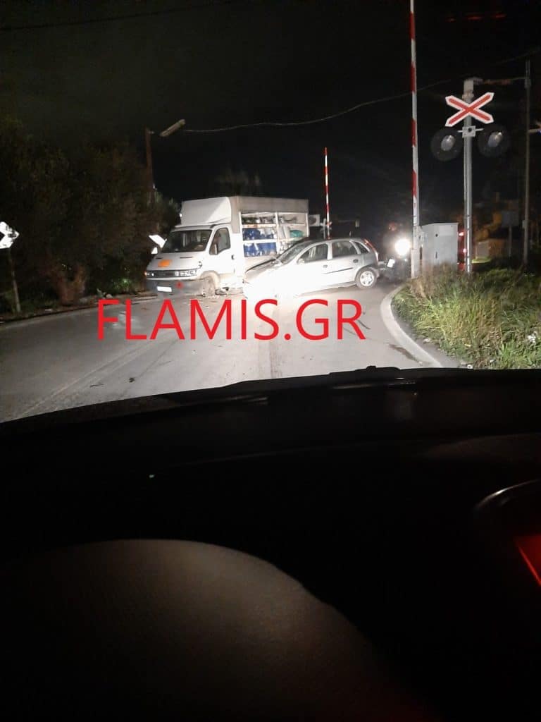 Πάτρα - ΤΩΡΑ: Σφοδρή σύγκρουση στις γραμμές τρένου στα Βραχνέϊκα! Το φορτηγάκι μετέφερε υγραέριο - φωτο