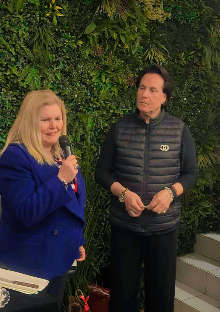 Πάτρα: Κατάμεστο το Elephant για την πίτα του Συλλόγου "με όλους εσάς μπορούμε"! Δείτε φωτό Πάτρα: Κατάμεστο το Elephant για την πίτα του Συλλόγου "με όλους εσάς μπορούμε"! Δείτε φωτό