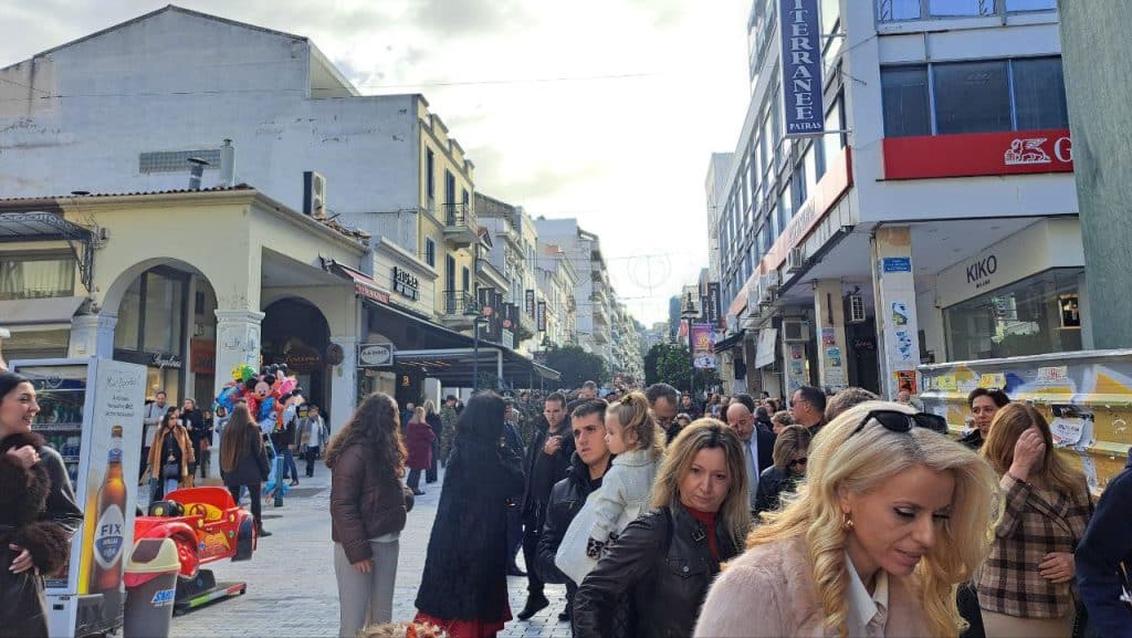 Πάτρα - φωτό: Τα Θεοφάνεια στην Ευαγγελίστρια παρουσία πλήθους πιστών και Αρχών