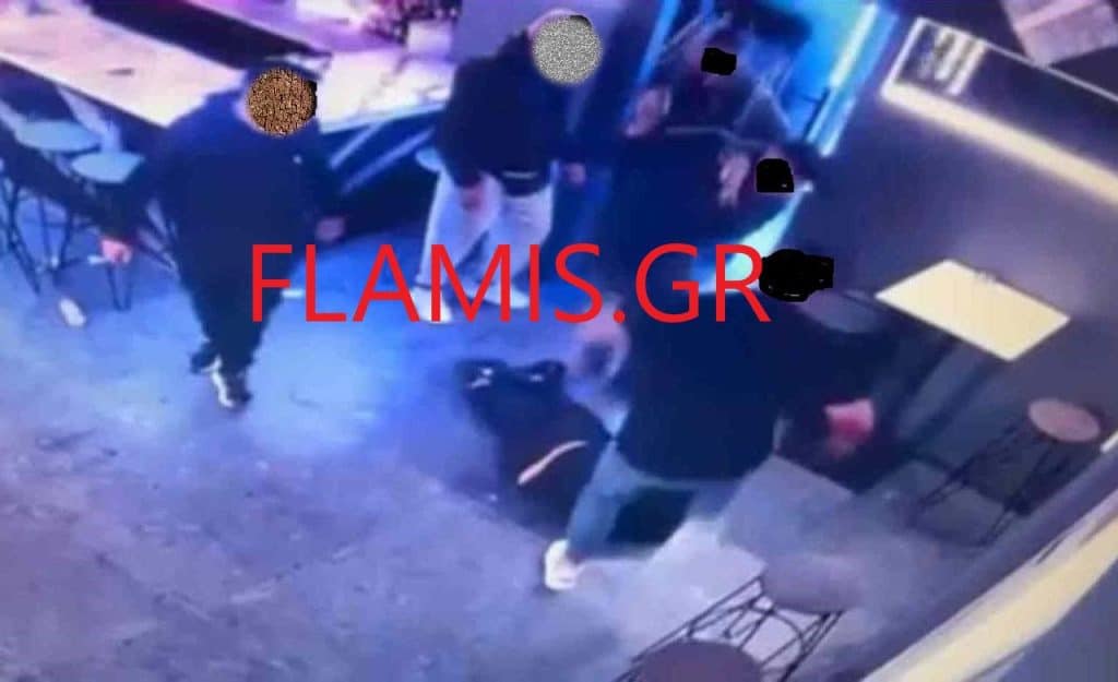 ΤΟΝ ΧΤΥΠΟΥΣΑΝ ΜΕ ΣΚΑΜΠΟ ΚΑΙ ΤΟΝ ΠΑΤΟΥΣΑΝ ΣΤΟ ΚΕΦΑΛΙ: Σοκάρει το βίντεο με τον θανατηφόρο ξυλοδαρμό - φωτό