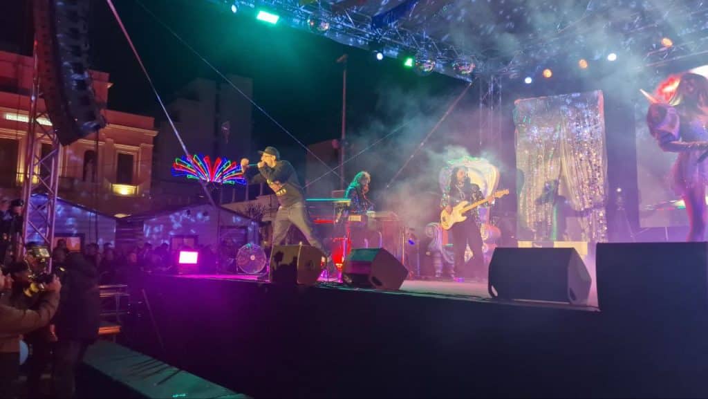 Μία εκπληκτική τελετή έναρξης του Πατρινού Καρναβαλιού! Τα είχε ... όλα! Δείτε φωτο και βίντεο