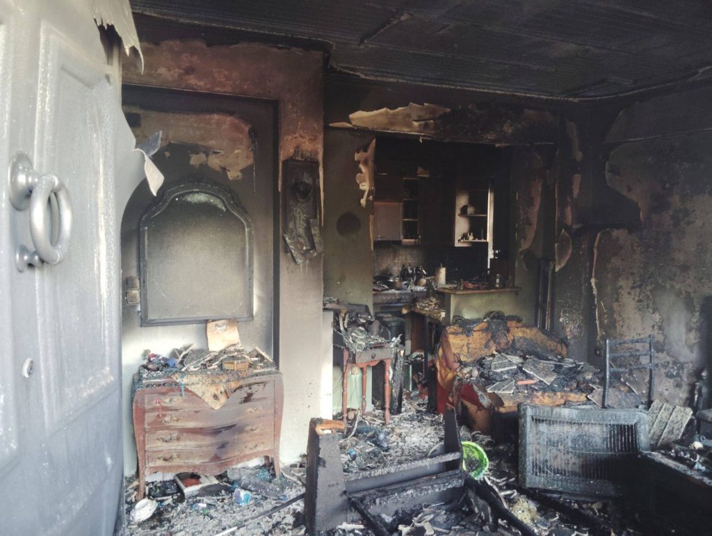 Πάτρα: Πως έχασε την ζωή του ο παλαίμαχος διαιτητής – Από τι προκλήθηκε η φωτιά που κατέστρεψε την διώροφη κατοικία