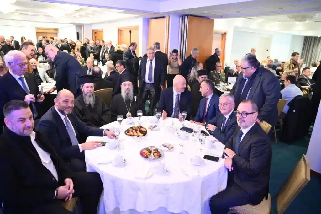 Δείτε πολλές φωτό: Αυτές είναι οι Αχαϊκές εταιρείες που βράβευσε το Επιμελητήριο