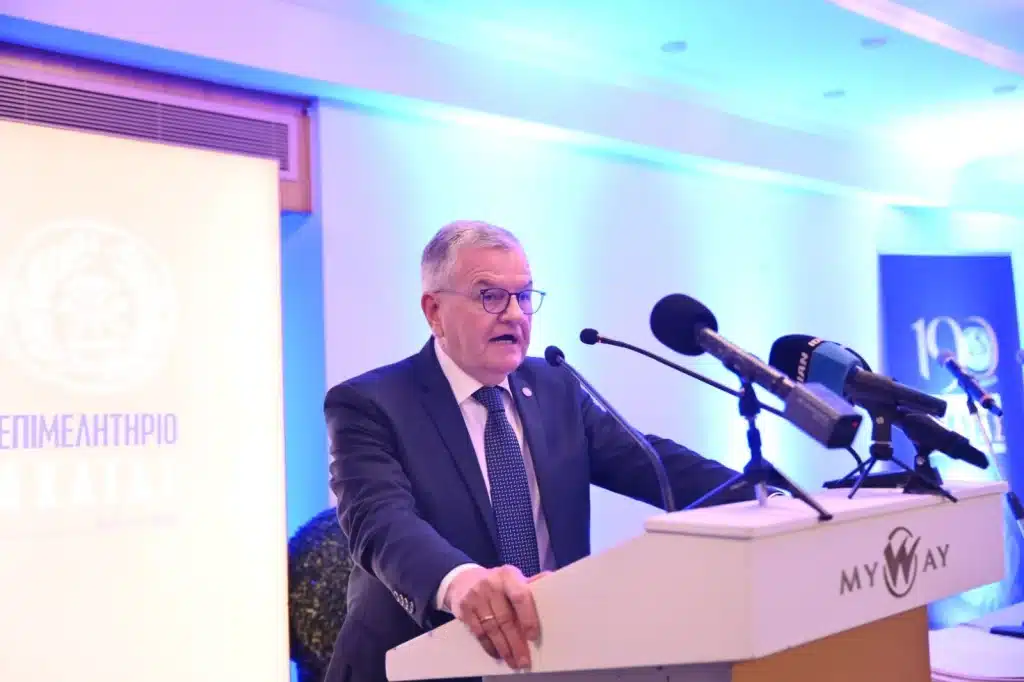 Δείτε πολλές φωτό: Αυτές είναι οι Αχαϊκές εταιρείες που βράβευσε το Επιμελητήριο