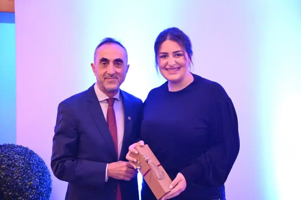 Δείτε πολλές φωτό: Αυτές είναι οι Αχαϊκές εταιρείες που βράβευσε το Επιμελητήριο