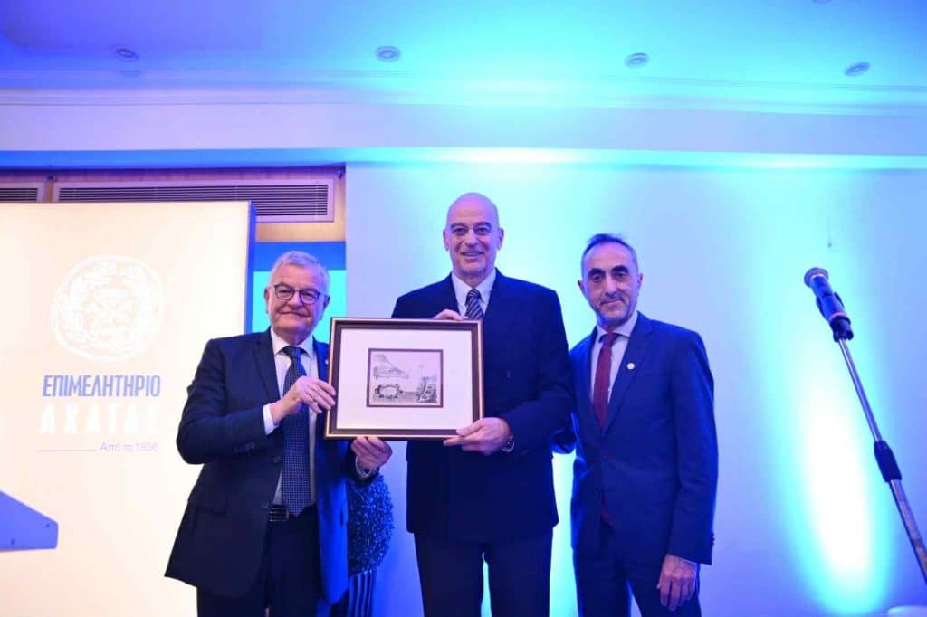 Δείτε πολλές φωτό: Αυτές είναι οι Αχαϊκές εταιρείες που βράβευσε το Επιμελητήριο