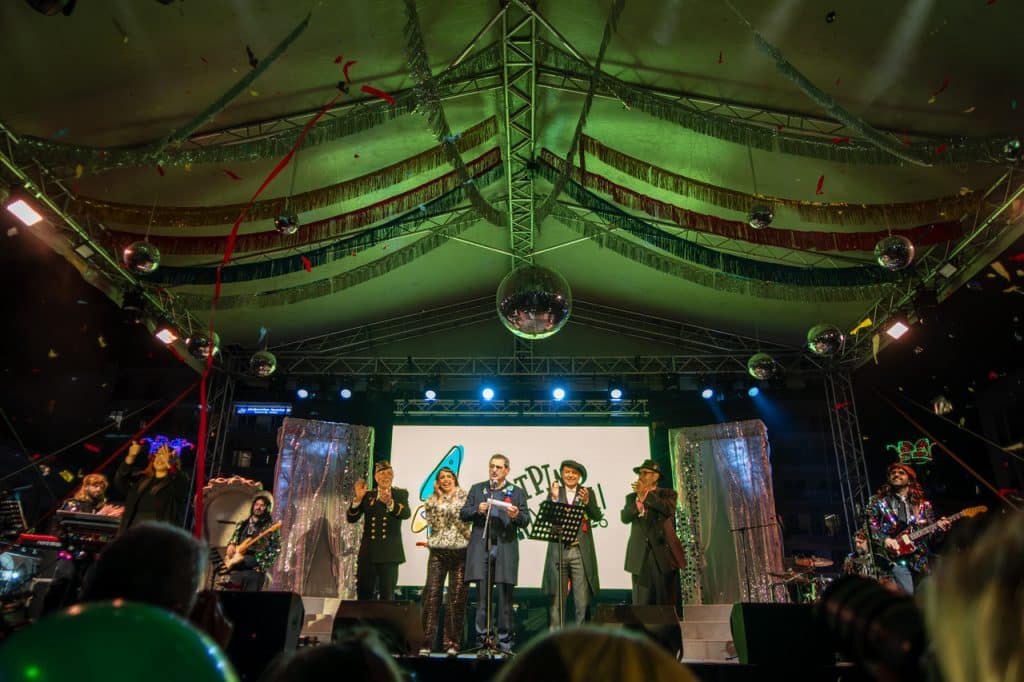 Πάτρα: Δείτε τις 50 + 1 καλύτερες φωτογραφίες από την τελετή έναρξης του Πατρινού Καρναβαλιού