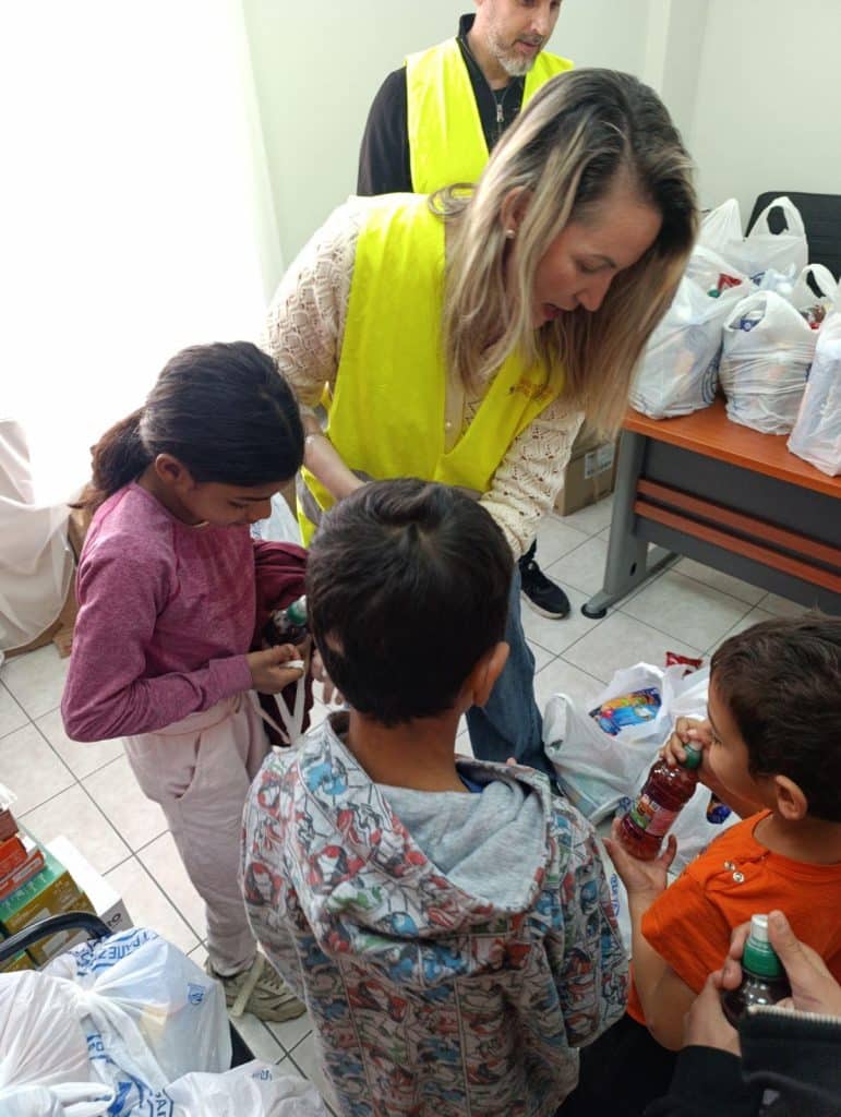 Η Co2gether στηρίζει δράσεις εμβολιασμού παιδιών Ρομά με προσφορά τροφίμων σε Μεσολόγγι και Ναύπακτο  