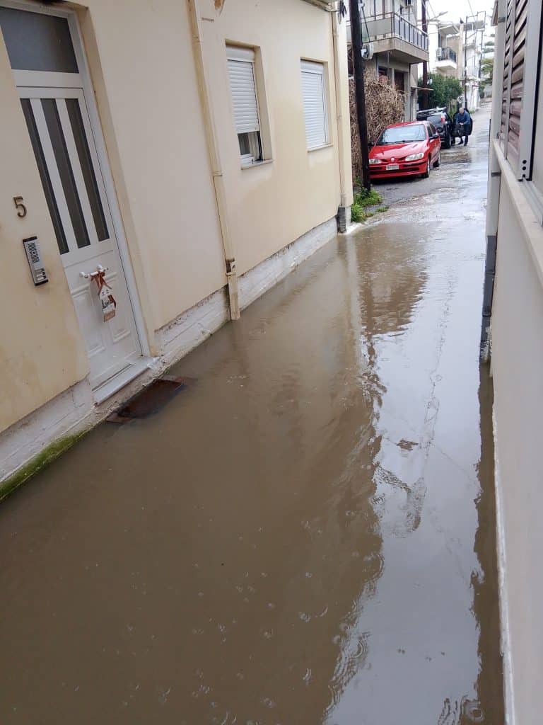 Πλημμύρισαν στα Κρύα Ιτεών - ΒΙΝΤΕΟ