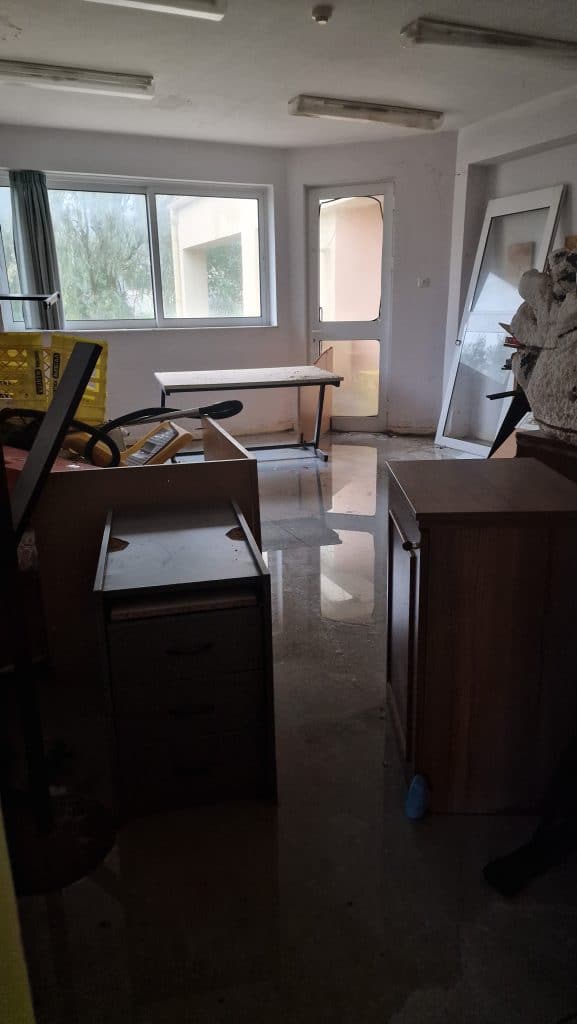 Πάτρα - φωτό: Εικόνες ντροπής στο Ίδρυμα Κωφών