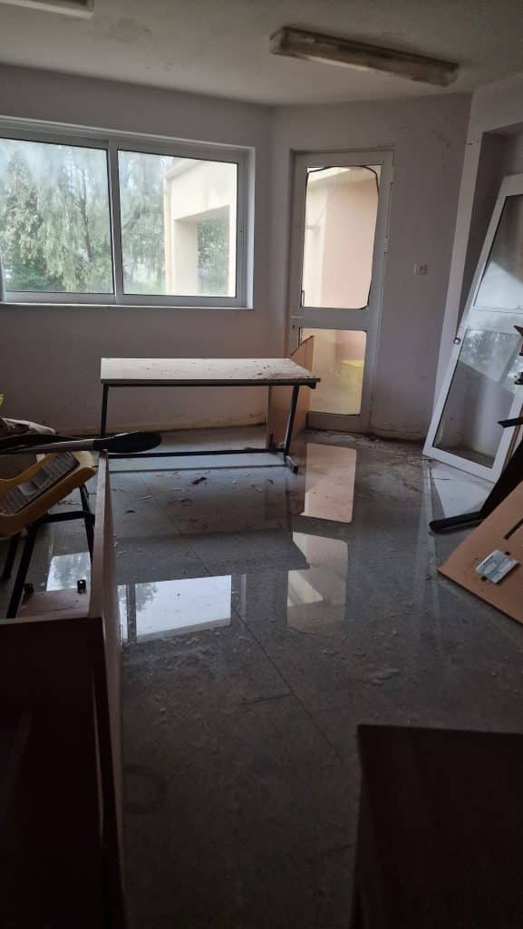 Πάτρα - φωτό: Εικόνες ντροπής στο Ίδρυμα Κωφών