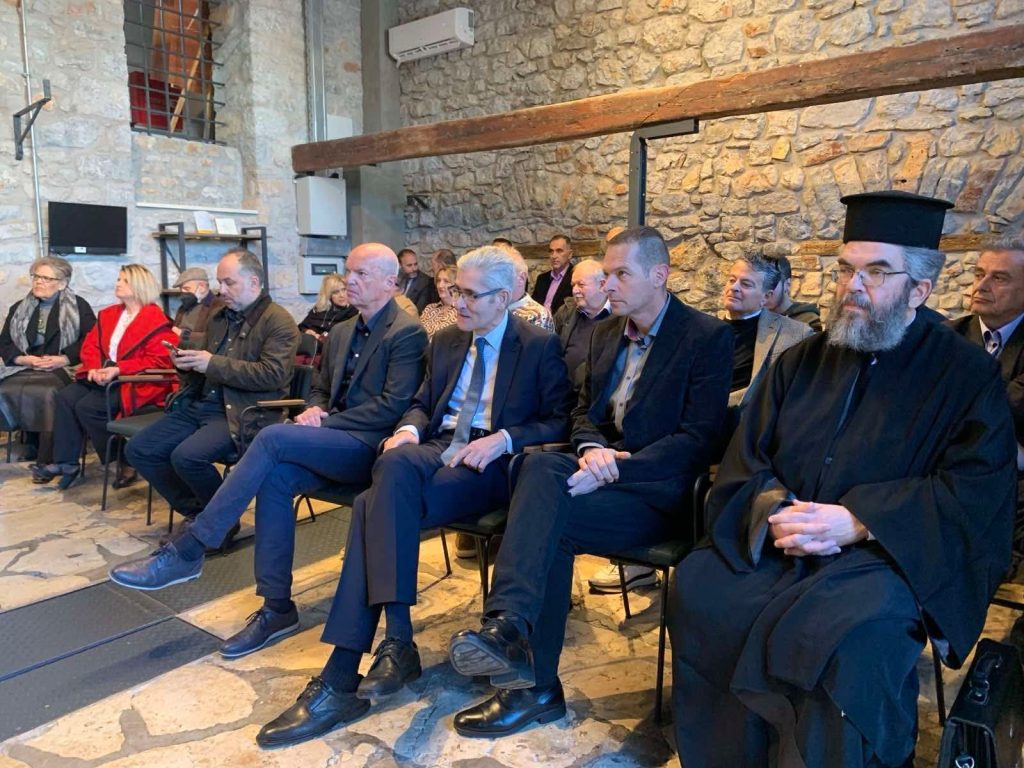 Ο Σύλλογος Αλυκής έκοψε την πίτα του - φωτό