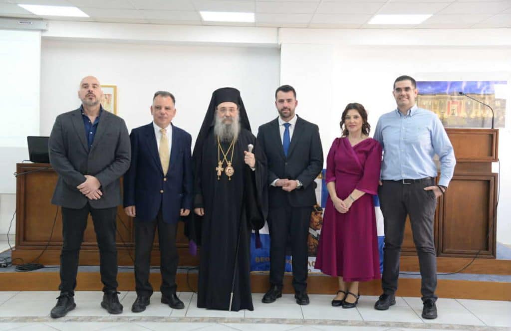 Με μεγάλη επιτυχία έκοψε για ακόμα μια χρονιά ο Σύλλογος Αρκάδων Πάτρας την Πρωτοχρονιάτικη πίτα του - φωτο