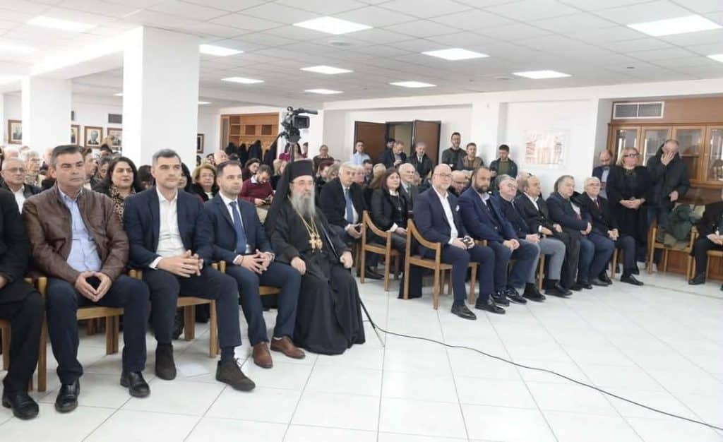 Με μεγάλη επιτυχία έκοψε για ακόμα μια χρονιά ο Σύλλογος Αρκάδων Πάτρας την Πρωτοχρονιάτικη πίτα του - φωτο