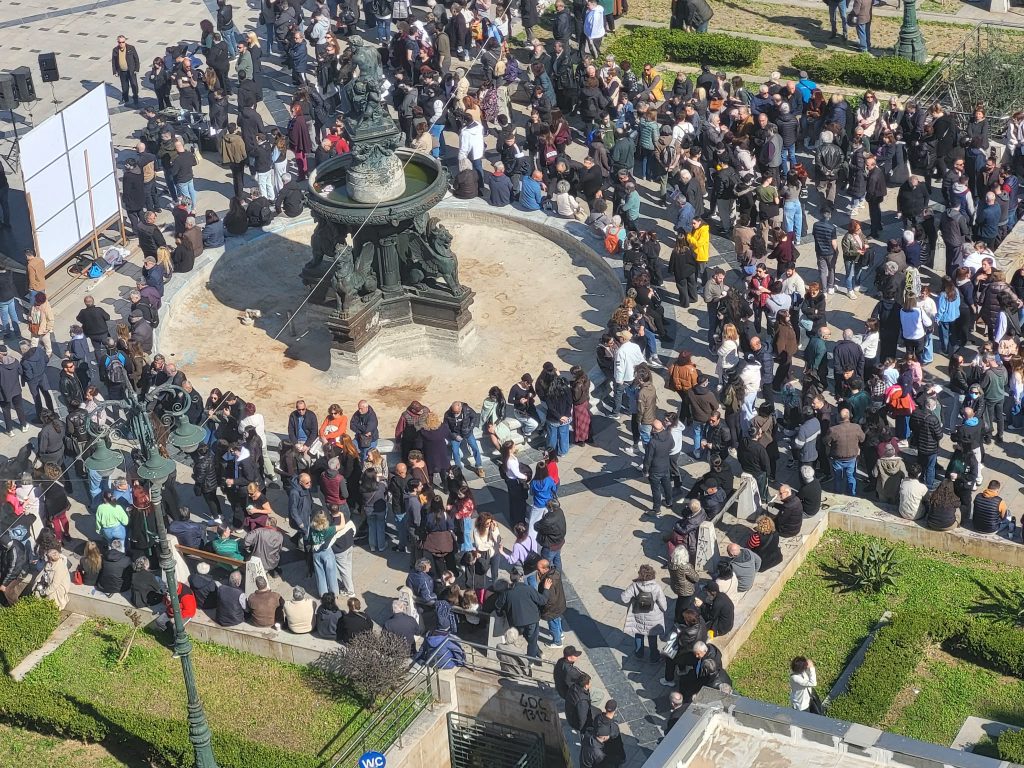 Πάτρα: Χιλιάδες στην κινητοποίηση για τα Τέμπη - ΔΕΝ ΞΕΧΝΑΜΕ - ΔΕΝ ΣΥΓΧΩΡΟΥΜΕ